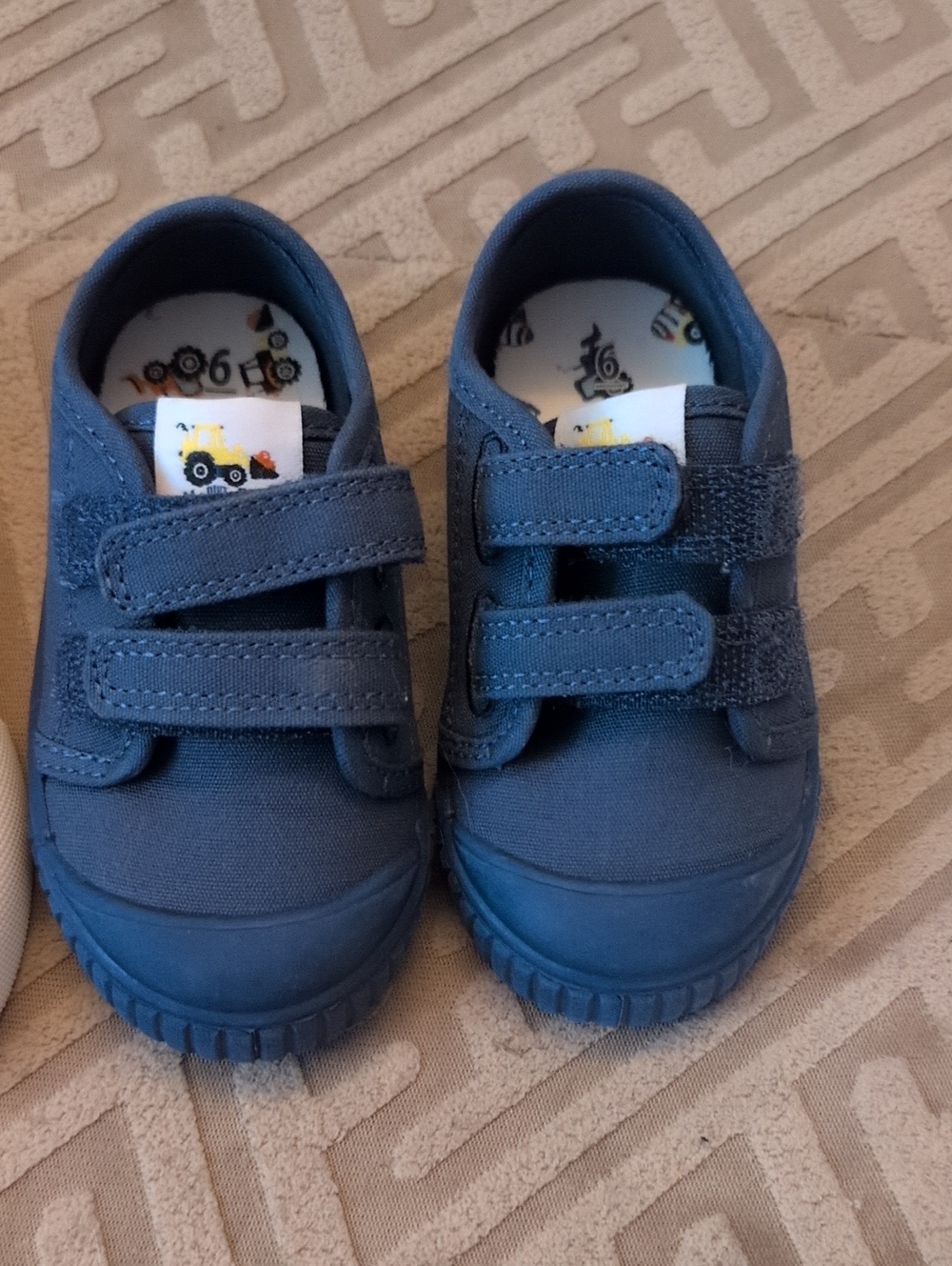 wonder nation Navy Canvas Hook-and-Loop Kids Sneakers